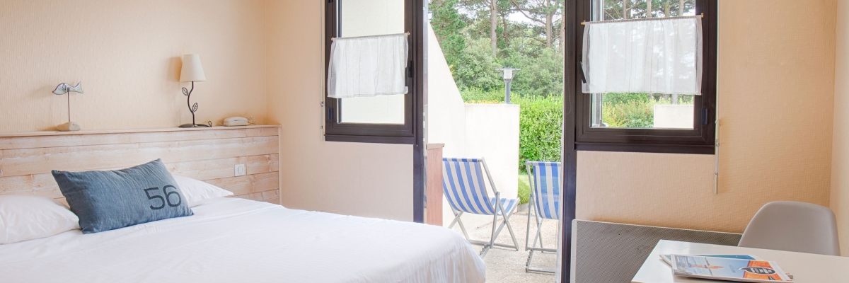 Bedroom with garden view and terrace
